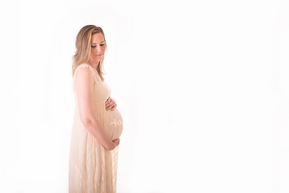 Waiting | Charlotte Maternity Photographer