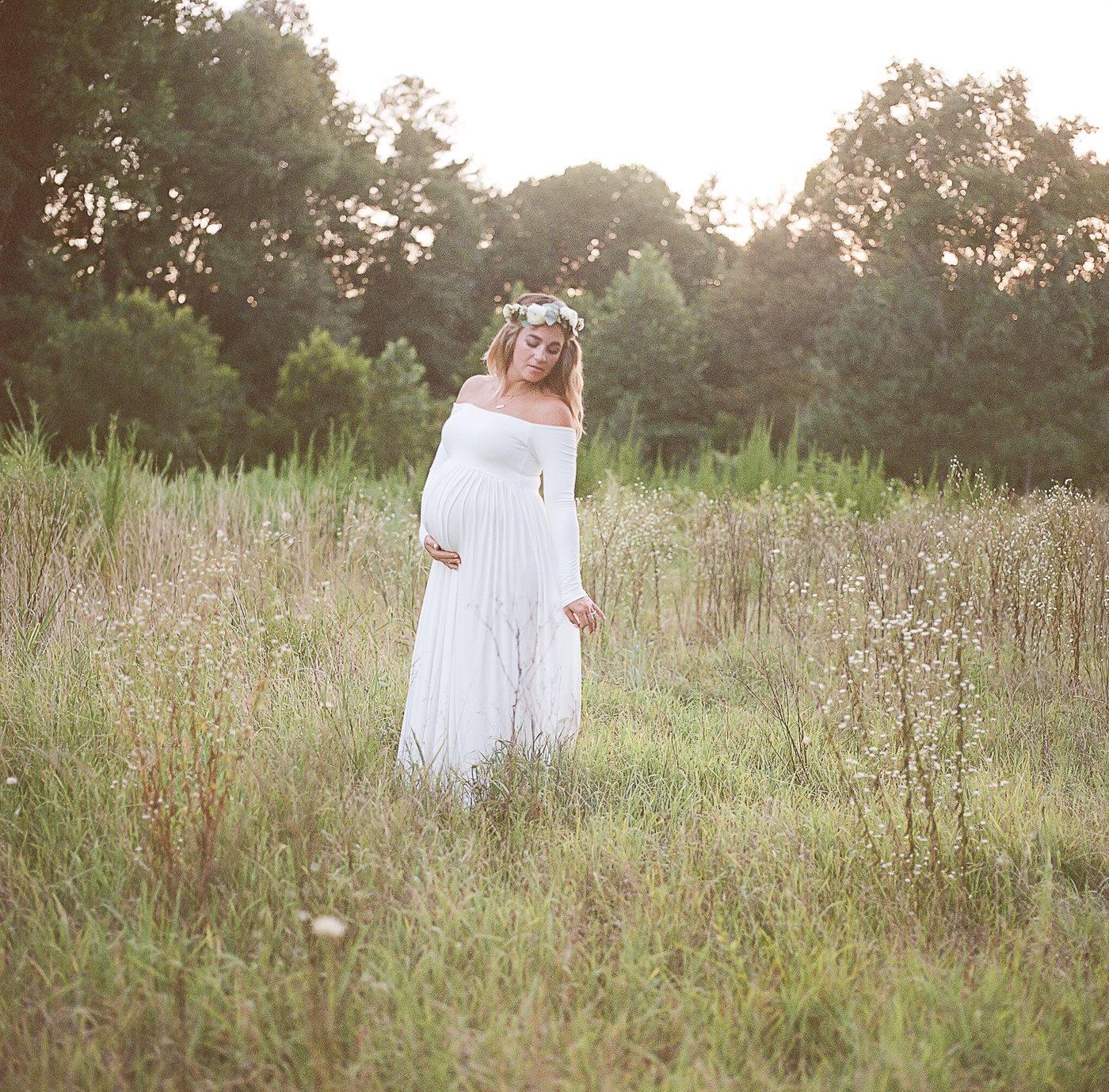 Maternity on film by Anna Wisjo Photography