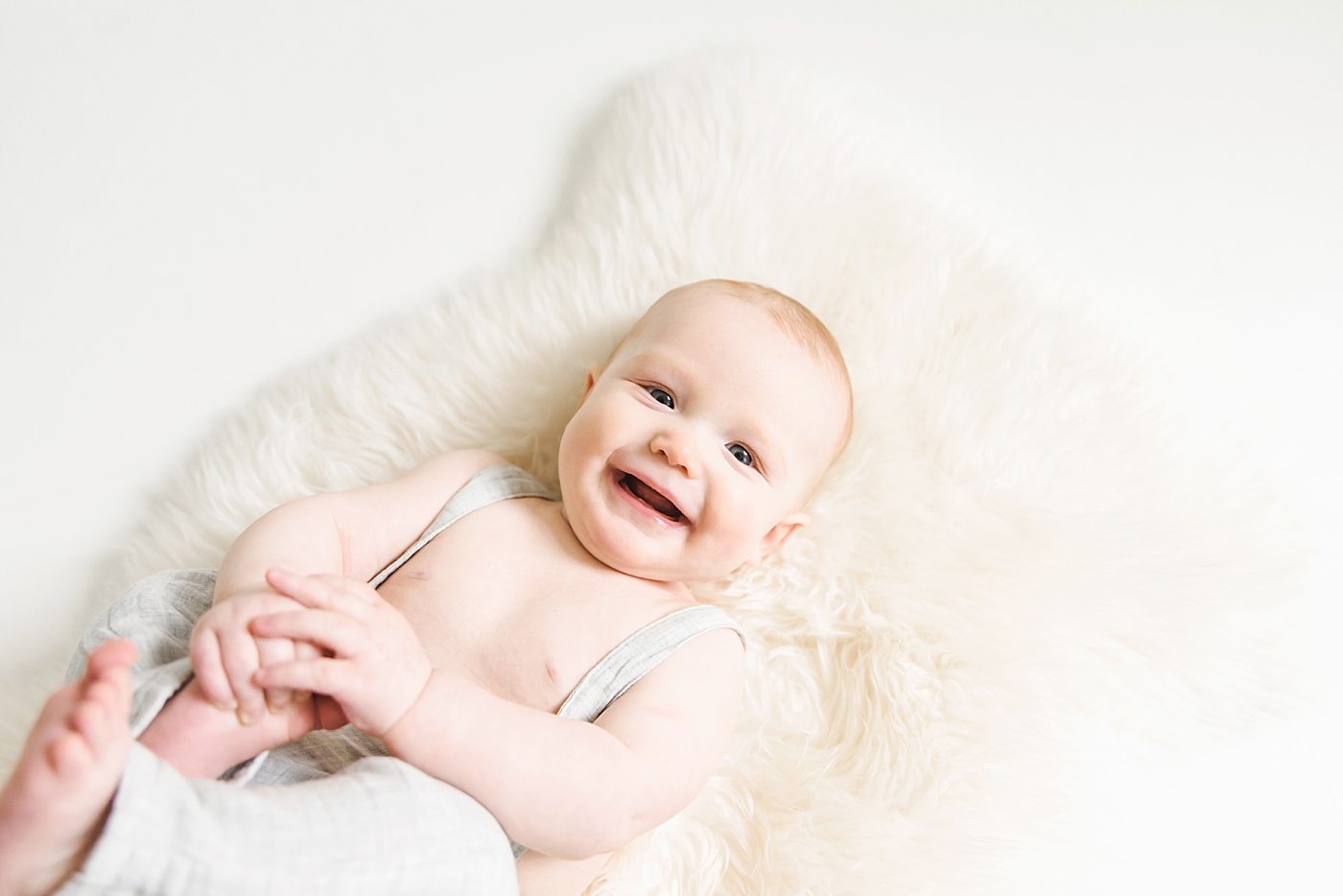 Baby boys smiling | Photo by Anna Wisjo Photography 