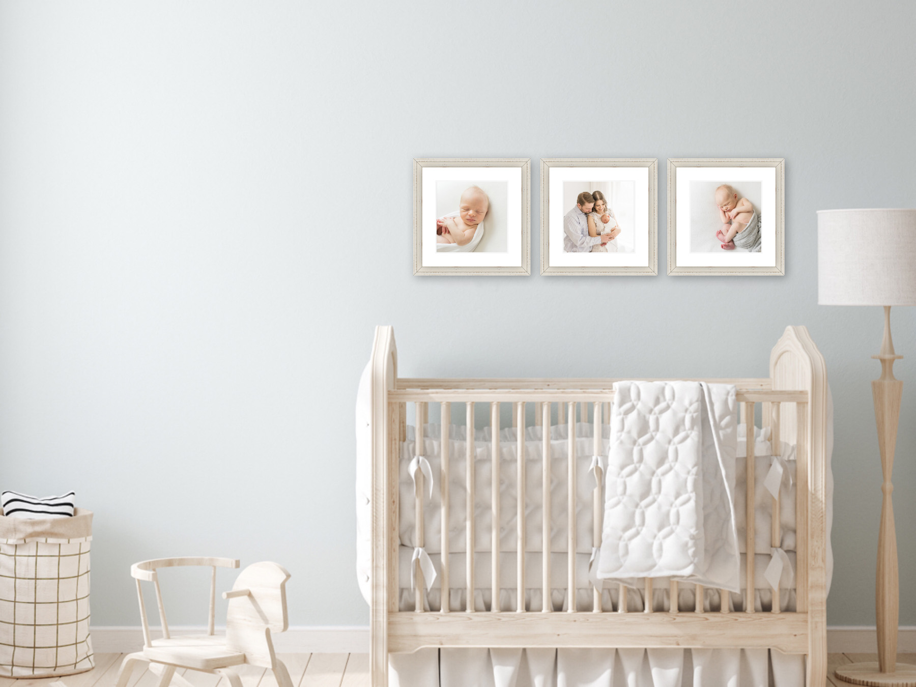 Nursery wall art with 3 square frames
