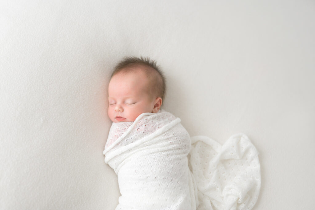 Newborn baby on beanbag for her session | Anna Wisjo Photography